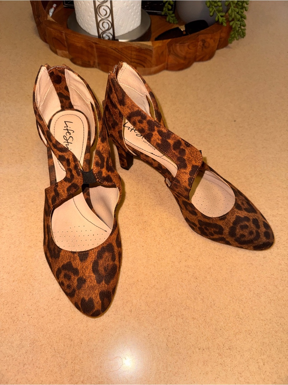 Life Stride Leopard Print heels